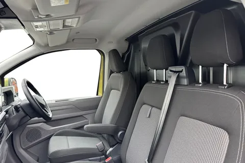 MF75FCZ Volkswagen Transporter 2.0 TDI 170 Commerce Pro Van Auto Thumbnail #10