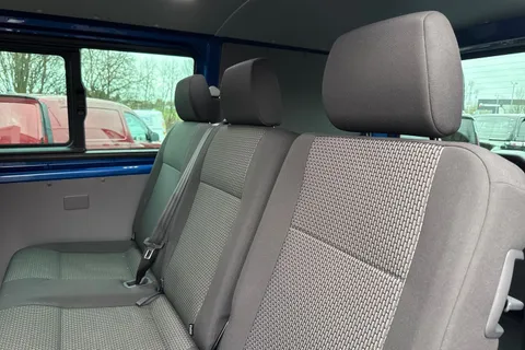 MA24GJZ Volkswagen Transporter 2.0 TDI 150 Highline Kombi Van DSG Thumbnail #13