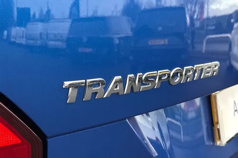 MA24GJZ Volkswagen Transporter 2.0 TDI 150 Highline Kombi Van DSG Thumbnail #26