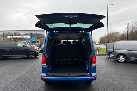 MA24GJZ Volkswagen Transporter 2.0 TDI 150 Highline Kombi Van DSG Thumbnail #31