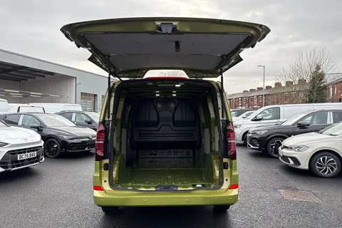 MF75FCZ Volkswagen Transporter 2.0 TDI 170 Commerce Pro Van Auto Thumbnail #30