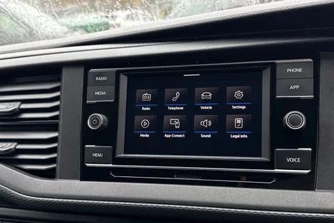 MA24GJZ Volkswagen Transporter 2.0 TDI 150 Highline Kombi Van DSG Thumbnail #38