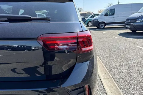 CX75UCE Volkswagen T-Roc 2.0 TDI 150 EVO R-Line DSG ⭐Nappa leather package, Sunroof, 19' Misano Allo Thumbnail #26