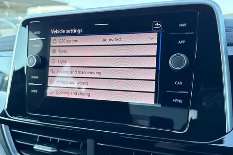 CX75UCE Volkswagen T-Roc 2.0 TDI 150 EVO R-Line DSG ⭐Nappa leather package, Sunroof, 19' Misano Allo Thumbnail #54