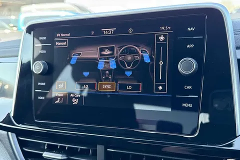 CX75UCE Volkswagen T-Roc 2.0 TDI 150 EVO R-Line DSG ⭐Nappa leather package, Sunroof, 19' Misano Allo Thumbnail #57