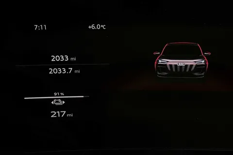 KN75HHW Audi Q6 E-Tron Q6 SUV Edition 1 e-tron quattro 285,00 kW Thumbnail #11