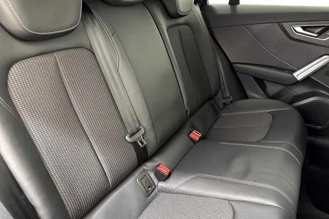 KM25UTO Audi Q2 Black Edition 35 TFSI  150 PS S tronic Thumbnail #10