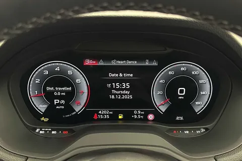 KM25UTO Audi Q2 Black Edition 35 TFSI  150 PS S tronic Thumbnail #12