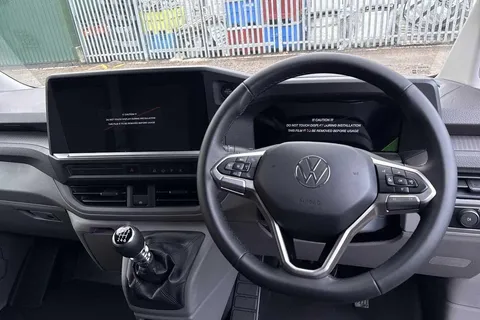 PF75AVN Volkswagen Transporter T28 Panel Van Commerce Pro SWB 110 PS 2.0 TDI 6sp Manual Thumbnail #12