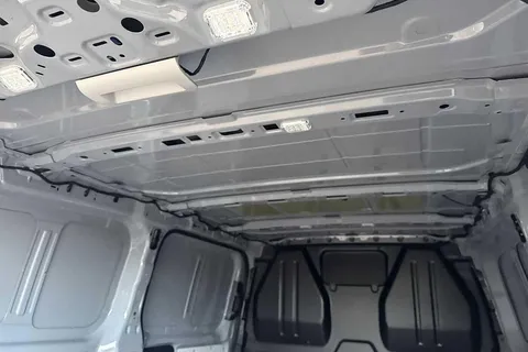 PF75AVN Volkswagen Transporter T28 Panel Van Commerce Pro SWB 110 PS 2.0 TDI 6sp Manual Thumbnail #40