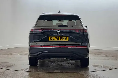 GL75FKW Volkswagen Tayron 1.5 eTSI Elegance 5dr DSG7 [7 Seat] **DELIVERY MILES** Thumbnail #8