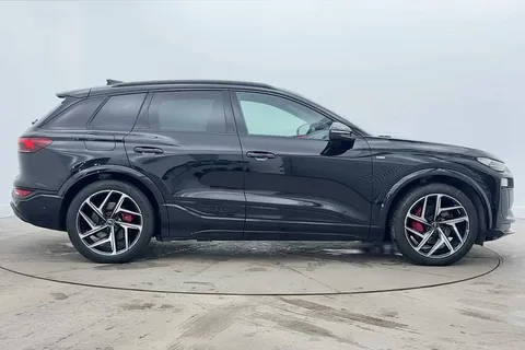 KS25BZY Audi Q6 E-Tron Q6 SUV Edition 1 e-tron quattro 285,00 kW Thumbnail #3