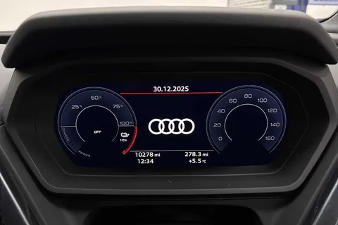 KW25NPJ Audi Q4 e-tron Q4 Sportback Black Edition 45 e-tron  210,00 kW Thumbnail #12