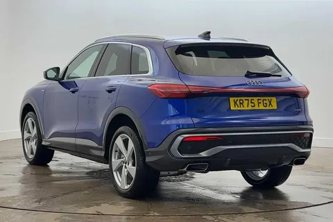 KR75FGX Audi Q5 SUV S line TFSI quattro 204 PS S tronic Thumbnail #3