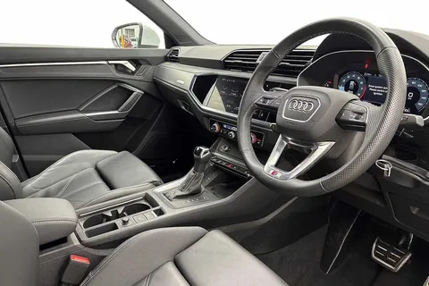 GL24TZP Audi Q3 S line 35 TFSI  150 PS S tronic Thumbnail #7