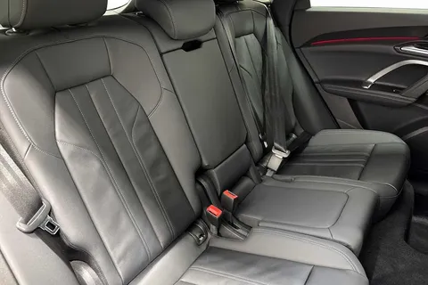 KR75FGX Audi Q5 SUV S line TFSI quattro 204 PS S tronic Thumbnail #10