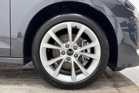 KY75CSV Audi A3 Sport 40 TFSI e  204 PS S tronic Thumbnail #6