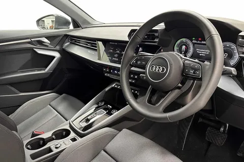 KY75CSV Audi A3 Sport 40 TFSI e  204 PS S tronic Thumbnail #7