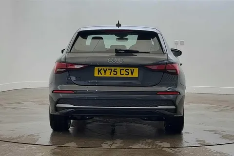 KY75CSV Audi A3 Sport 40 TFSI e  204 PS S tronic Thumbnail #9