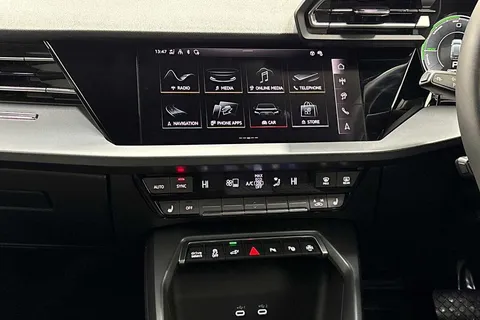 KY75CSV Audi A3 Sport 40 TFSI e  204 PS S tronic Thumbnail #13