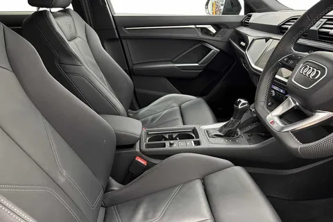 KT25XBA Audi Q3 Black Edition 35 TDI  150 PS S tronic Thumbnail #11