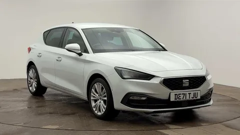 DE71TJU SEAT Leon 1.0 TSI EVO SE Dynamic Euro 6 (s/s) 5dr Thumbnail #1