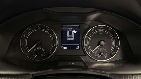 FL73VXD Škoda Kamiq 1.0 TSI SE DSG Euro 6 (s/s) 5dr Thumbnail #9