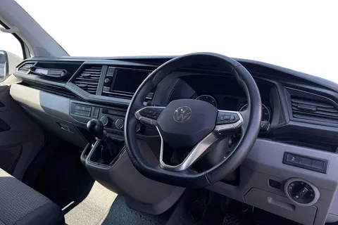 DG74YBU Volkswagen Transporter 2.0 TDI 150 Highline Van Thumbnail #6