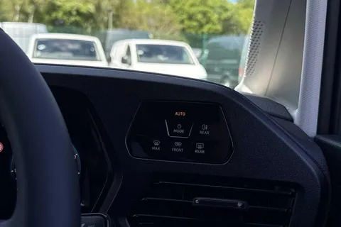 DF75XDH Volkswagen Caddy C20 Cargo Commerce Pro 122 PS 2.0 TDI 7sp DSG - Delivery Miles Thumbnail #39