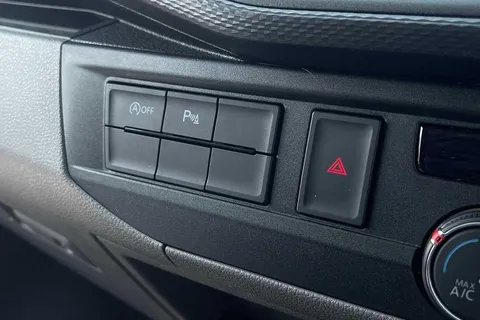 DG74YBU Volkswagen Transporter 2.0 TDI 150 Highline Van Thumbnail #34