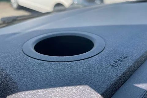 DG74YBU Volkswagen Transporter 2.0 TDI 150 Highline Van Thumbnail #54