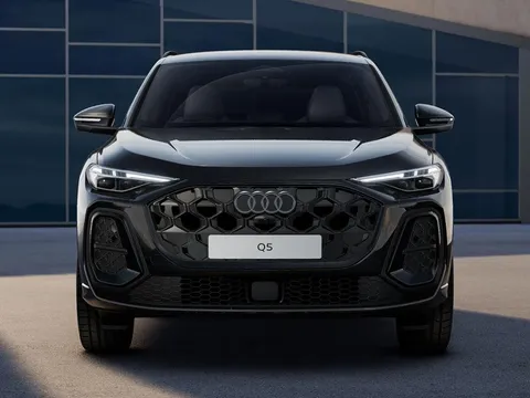  Audi Q5 2.0 TDI Edition 1 S Tronic quattro Euro 6 (s/s) 5dr Thumbnail #5