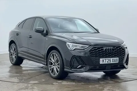 KT25XAX Audi Q3 Black Edition 35 TDI  150 PS S tronic Thumbnail #1