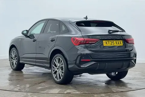 KT25XAX Audi Q3 Black Edition 35 TDI  150 PS S tronic Thumbnail #3