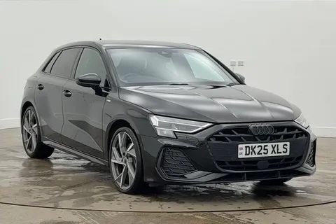 DK25XLS Audi A3 Black Edition 35 TFSI  150 PS S tronic Thumbnail #1