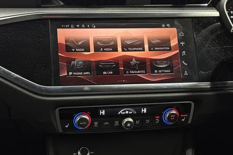 KT25XAX Audi Q3 Black Edition 35 TDI  150 PS S tronic Thumbnail #12