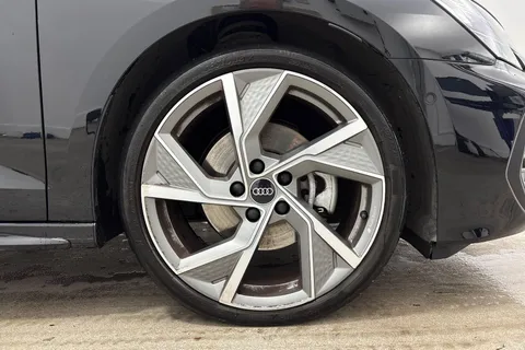 DK25XLS Audi A3 Black Edition 35 TFSI  150 PS S tronic Thumbnail #11