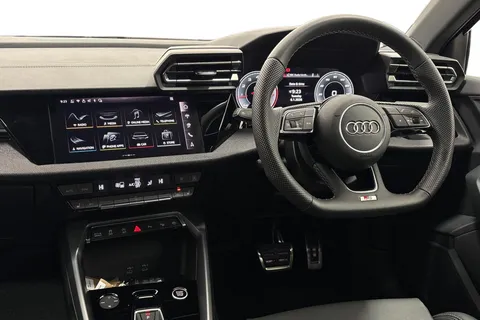 KT25YDV Audi A3 Black Edition 35 TFSI  150 PS S tronic Thumbnail #7