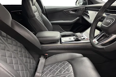 KY74EFA Audi SQ8 SUV  Vorsprung TFSI  507 PS tiptronic Thumbnail #8