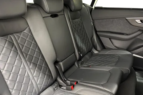 KY74EFA Audi SQ8 SUV  Vorsprung TFSI  507 PS tiptronic Thumbnail #9