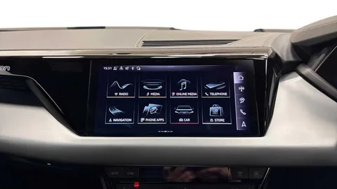 AK73NDX Audi e-tron GT 93.4kWh Auto quattro 4dr Thumbnail #8