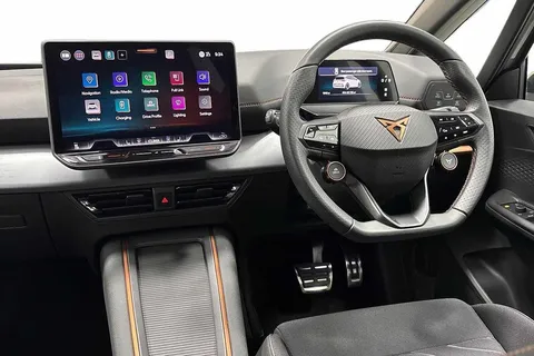 KS25YFA CUPRA Born 170kW e-Boost V2 59kWh 5dr Auto Thumbnail #2