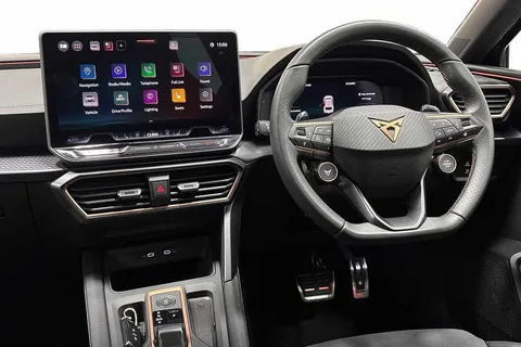 KM25RNU CUPRA Leon 1.5 eTSI 150 V2 5dr DSG Thumbnail #2