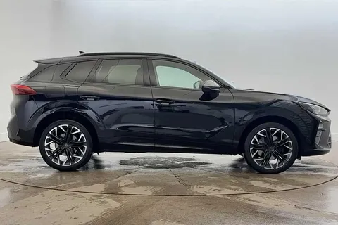 KT25DFD CUPRA Terramar 2.0 TSI 265 VZ2 5dr DSG 4Drive***PANORAMIC SUNROOF*** Thumbnail #4