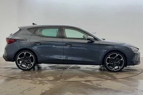 KM25RNU CUPRA Leon 1.5 eTSI 150 V2 5dr DSG Thumbnail #4