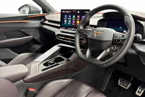 KT25DFD CUPRA Terramar 2.0 TSI 265 VZ2 5dr DSG 4Drive***PANORAMIC SUNROOF*** Thumbnail #6