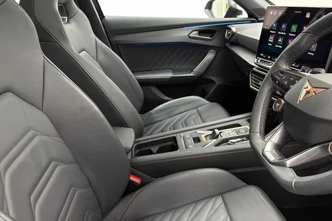 KP25FNM CUPRA Formentor 2.0 TSI 333 VZ2 5dr DSG 4Drive***PANORAMIC SUNROOF*** Thumbnail #10