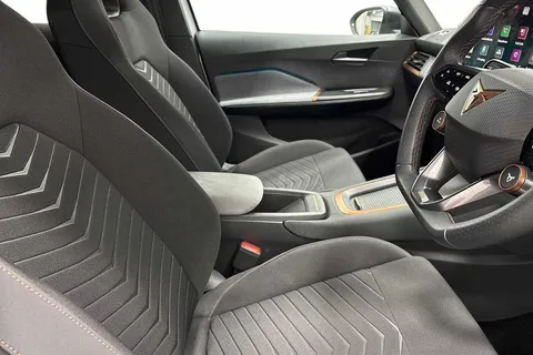 KP25XEA CUPRA Born 170kW e-Boost V2 59kWh 5dr Auto Thumbnail #10