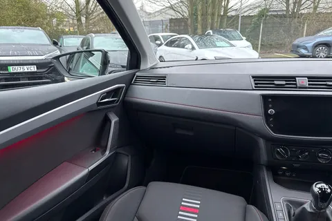 DS69JFV SEAT Ibiza 1.0 MPI FR Euro 6 (s/s) 5dr GPF Thumbnail #16