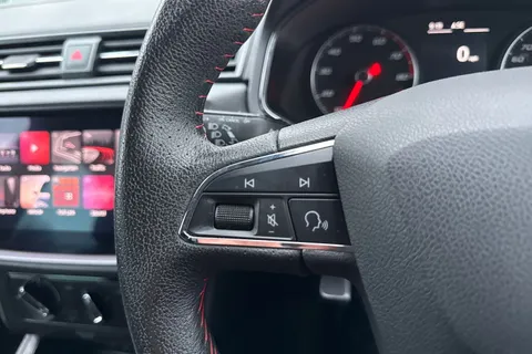 DS69JFV SEAT Ibiza 1.0 MPI FR Euro 6 (s/s) 5dr GPF Thumbnail #38